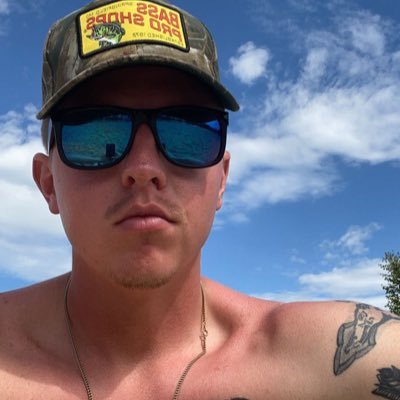 Profile Picture of Nutt (@ClayTheNutt) on Twitter