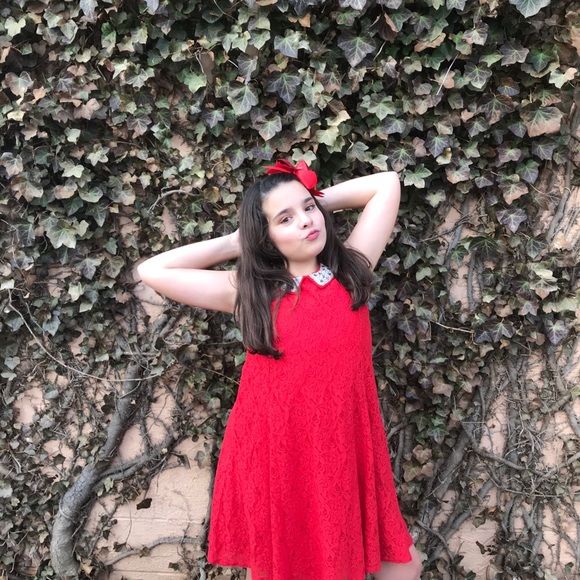 Profile Picture of Julia Alvarado (@julia_alvarado) on Poshmark