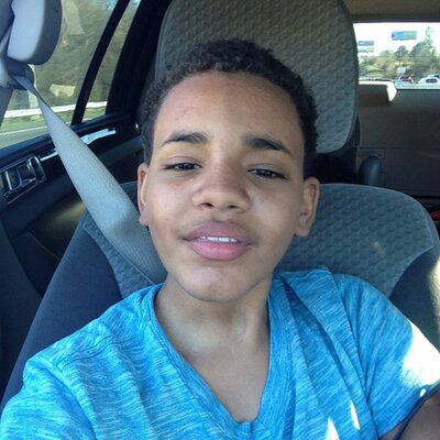 Profile Picture of Darius Holmes (@ilovepanpacakes) on Twitter