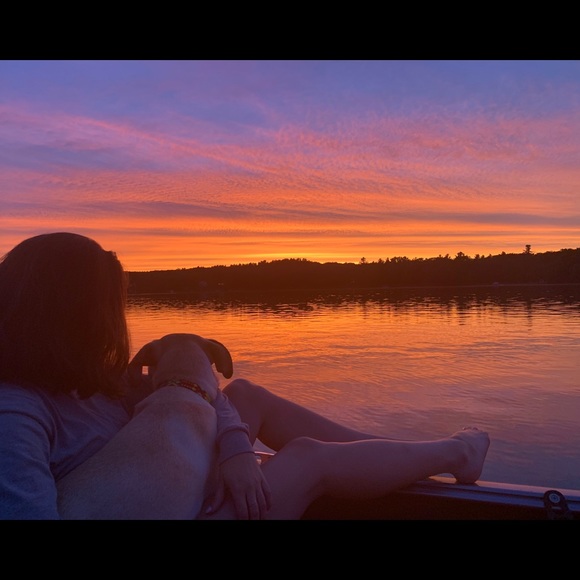 Profile Picture of Alice Rocha (@alice_25) on Poshmark