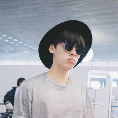 Profile Picture of Yifeng-Li (@yifengLi2) on Twitter