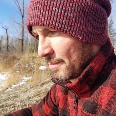 Profile Picture of James Early (@realjamesearly) on Twitter