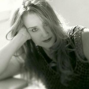 Profile Picture of Deb Brown (@debbrownband) on Myspace