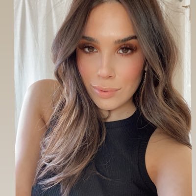 Profile Picture of Stephanie Espinosa (@StephanieJaee) on Twitter