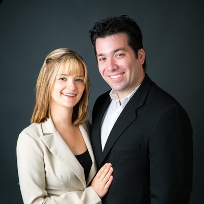 Profile Picture of Stephen&Mariya Lilly (@Stephen_Mariya) on Twitter