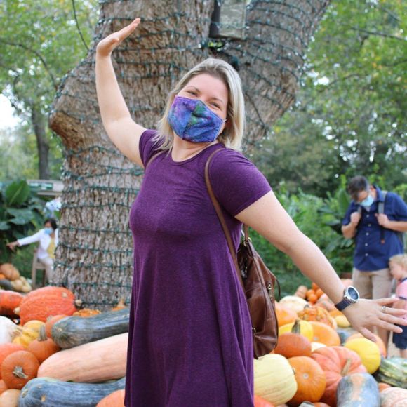 Profile Picture of Breanna Plunkett (@breplunkett) on Poshmark