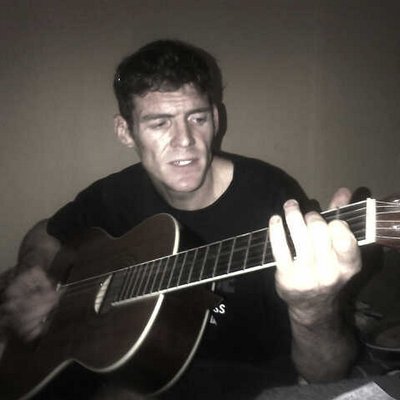 Profile Picture of Robert Stander (@RobpsieRobert) on Twitter