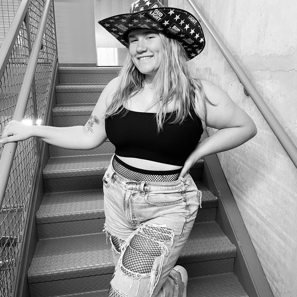 Profile Picture of Lake Seefeldt (@lakeseefeldt117) on Poshmark