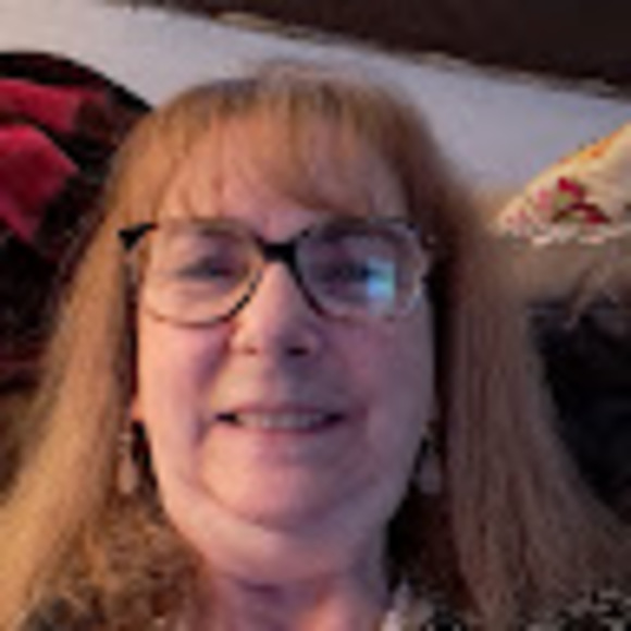 Profile Picture of Nancy Melcher (@nancycmelcher65) on Poshmark