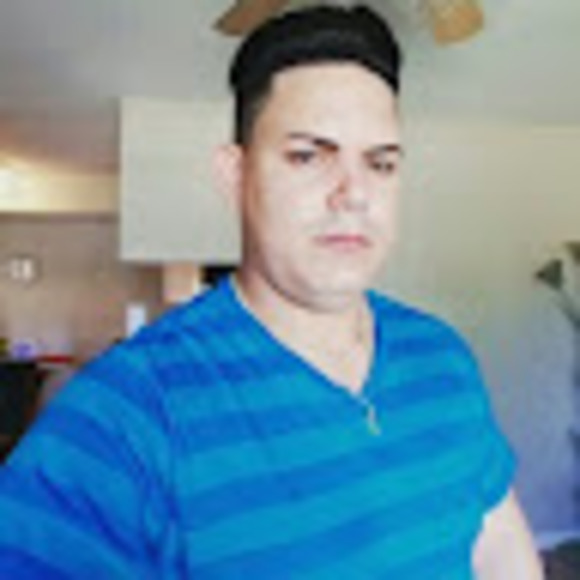 Profile Picture of Alejandro Quijano viel (@alejo8712) on Poshmark