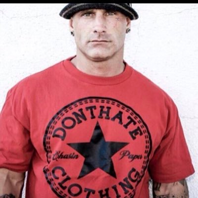 Profile Picture of Damon Heath (@donthatecc) on Twitter