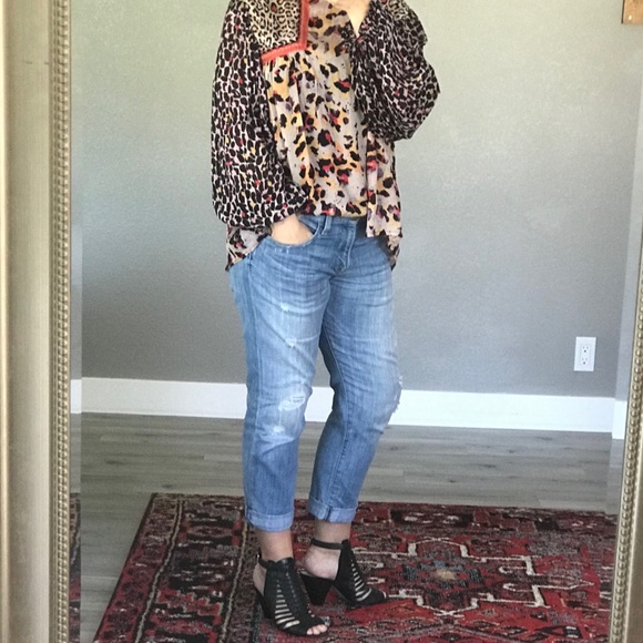 Profile Picture of Shantel Ruiz (@bizzyfitmom) on Poshmark