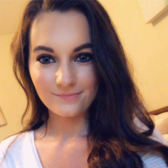 Profile Picture of Ashley Baldyga (@adbaldyga) on Poshmark