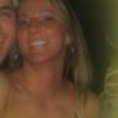 Profile Picture of Amanda Hutton (@amandahutton) on Twitter