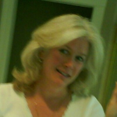 Profile Picture of Karmen Post (@karmenpost) on Twitter