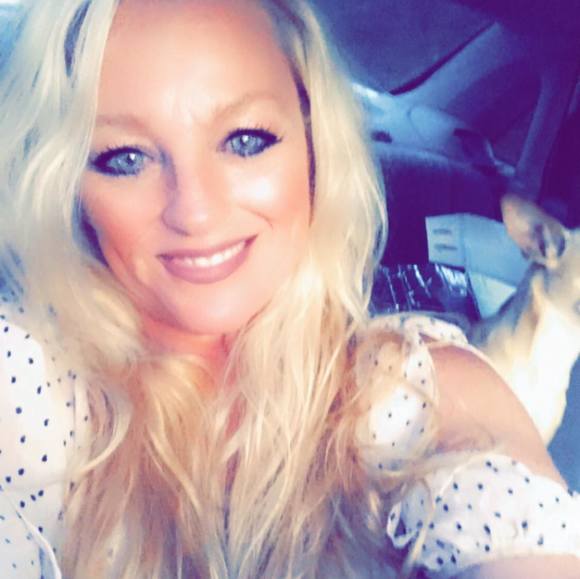 Profile Picture of Cathy Whitby khile (@ckhile) on Poshmark