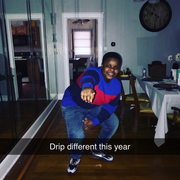 Profile Picture of Alexander Walker (@wavy_walker) on Poshmark