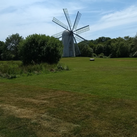 Profile Picture of John Cook (@john40904) on Poshmark