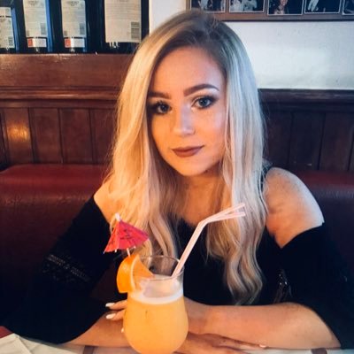 Profile Picture of Chelsea Jane Hall (@itsChelseaHall) on Twitter