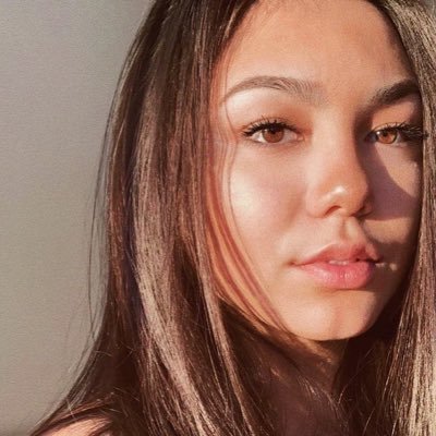 Profile Picture of 𝐊𝐀𝐓𝐄 𝐀𝐍𝐃𝐑𝐄𝐖𝐒. (@WastingMyLove) on Twitter