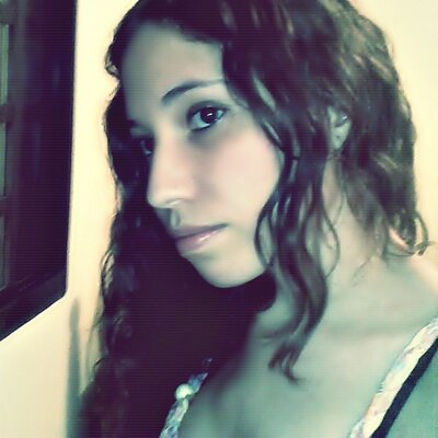 Profile Picture of Danielle Loren (@DaniiLoren) on Twitter