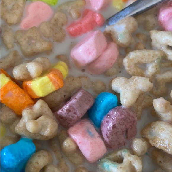 Profile Picture of Benjamin Gilbert (@bennyjj) on Poshmark