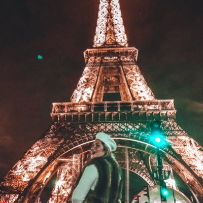 Profile Picture of Debora Fernandes (@DboraCristina16) on Twitter