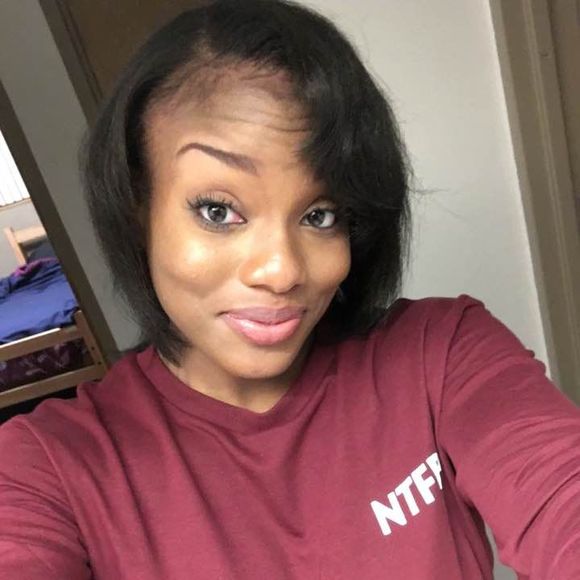 Profile Picture of Cherelle Blassingame (@c_blassingame) on Poshmark