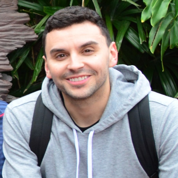 Profile Picture of Michael Camm (@michaelcamm) on Poshmark