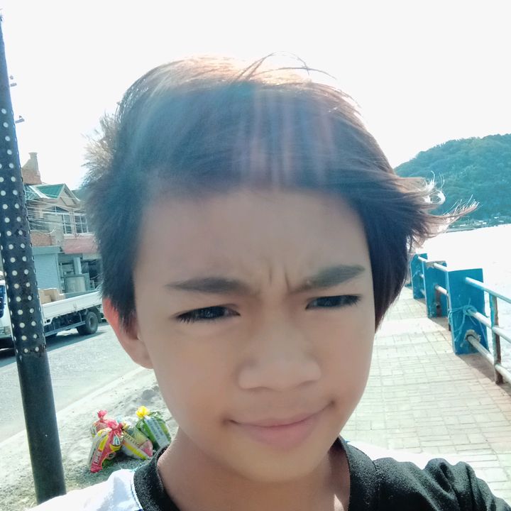 Profile Picture of crystal taloza (@crystaltaloza) on Tiktok