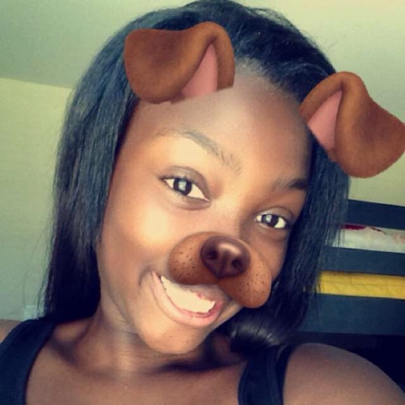 Profile Picture of Oreyanna Miller (@orey) on Poshmark