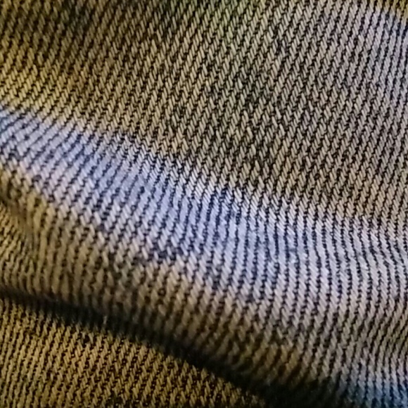 Profile Picture of Randy Lowry (@randydl21) on Poshmark