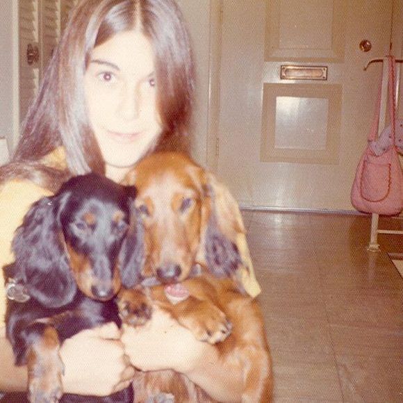 Profile Picture of Leslie Jacob (@ljacob8523) on Poshmark