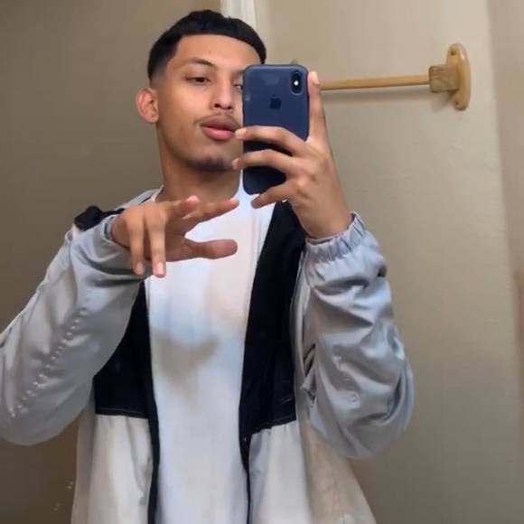 Marco Serrano - Poshmark Profile Picture of Marco Serrano (@elite666) on Poshmark