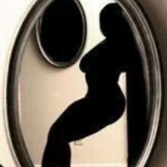 Profile Picture of Robin Lima (@curvyboudoir) on Poshmark