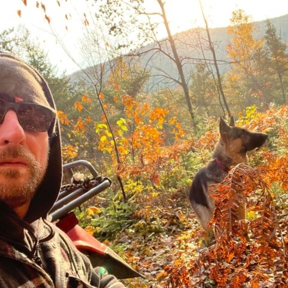 Profile Picture of Francois Simard (@simardfrancois2) on Poshmark