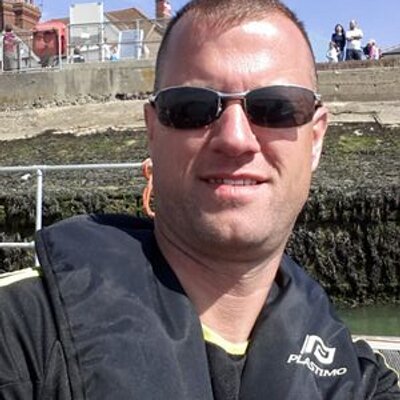 Profile Picture of Mark Holgate (@holgate1972) on Twitter