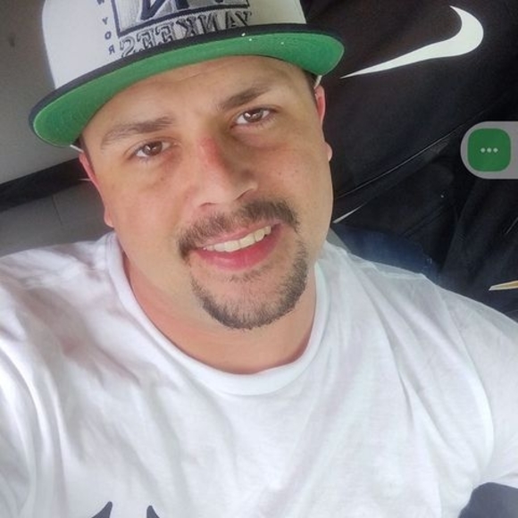 Profile Picture of Brandon Coby (@brandon_coby) on Poshmark