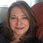 Profile Picture of Shelly Knapman (@shelly_sells_sprinkles) on Instagram
