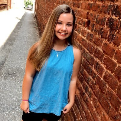 Profile Picture of • Shelby-anne Scruggs • (@scruggs_shelby) on Twitter