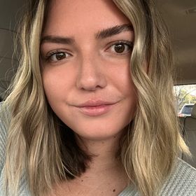 Profile Picture of Alexa Scalzo (@alexaaarae) on Pinterest