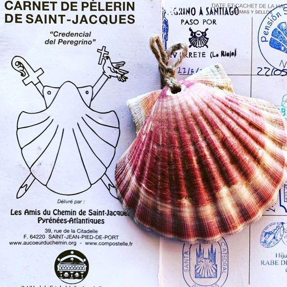 Camille Edye - Poshmark Profile Picture of Camille Edye (@cedye1) on Poshmark