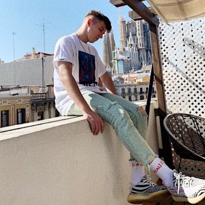 Profile Picture of Richard Szucs (@RichardSzucs4) on Twitter