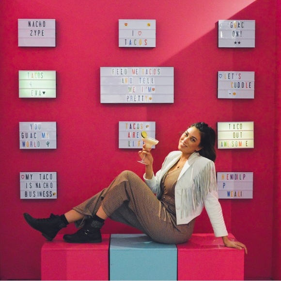 Profile Picture of Raquel Gidcumb (@grrraquelephant) on Poshmark