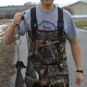 Profile Picture of Aaron Leavitt (@hunterfrlife) on Myspace