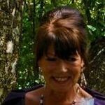 Profile Picture of Renee Joy Beebe (@renee.j.beebe) on Instagram