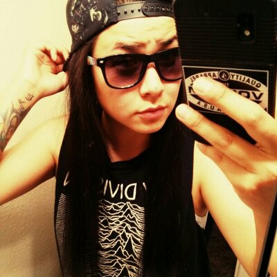 Profile Picture of Gabrielle Thacker (@thththacker) on Twitter