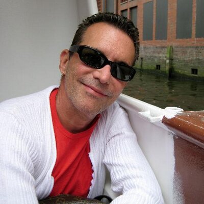 Profile Picture of Johnny Capozuca (@nycjcc) on Twitter