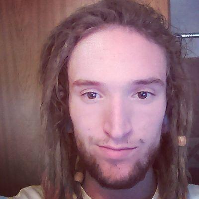 Profile Picture of Mitchell Carlson (@ItsCalledMitch) on Twitter