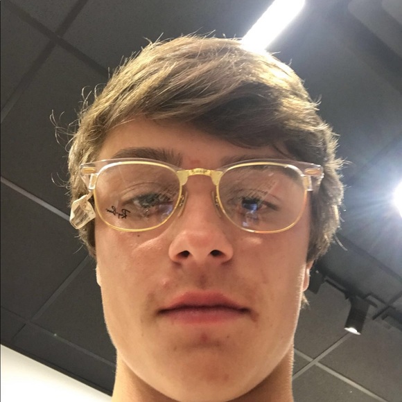 Profile Picture of Zach Holmes (@zachholmes06) on Poshmark